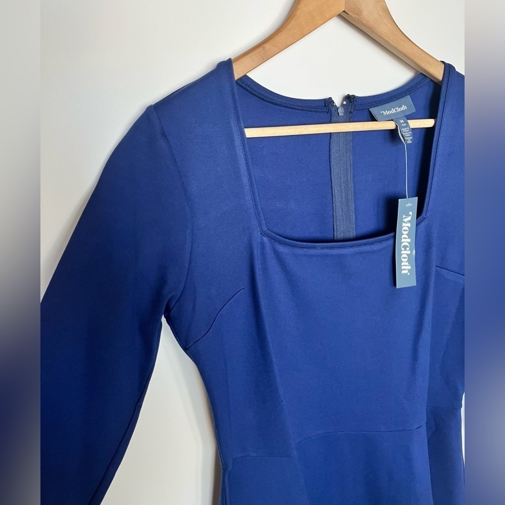 ModCloth Women’s Navy Blue Fit & Flare Dress 3/4 Sleeve Striped Hem Size Medium - Picture 6 of 9